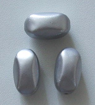 4 Stk. Acrylperlen * Oval viel-kantig * Silberfarbe * 20x12mm