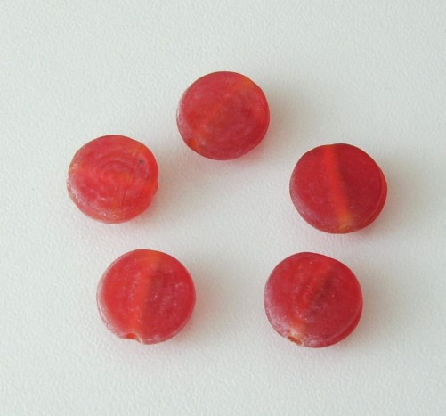15 Stk. Glasperlen * Button / rund flach * Rot, mattiert * 10-11x5-6mm