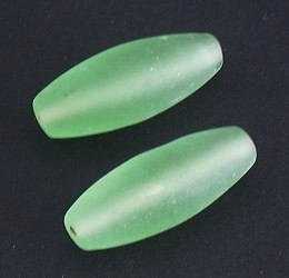 1 Stk. Glasperle * Olive/Spindel * Chrysolite * 35x12x-13mm