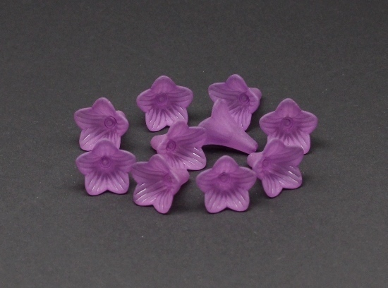 10 Stk. Acryl Perlen Blütenkelche Blüten Kelche Blumen 21x21mm Lila-Amethyst