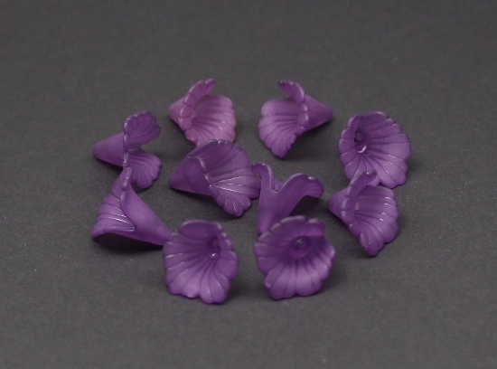 10 Stk. Acryl Perlen Blütenkelche Blüten Kelche Blumen 18x19mm Amethyst