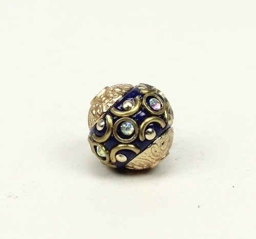 1 Stk. Indonesische Perle Kashmiri Perle Dunkelblau m. Strass & Metallkappen verziert Rund 14-14,5mm