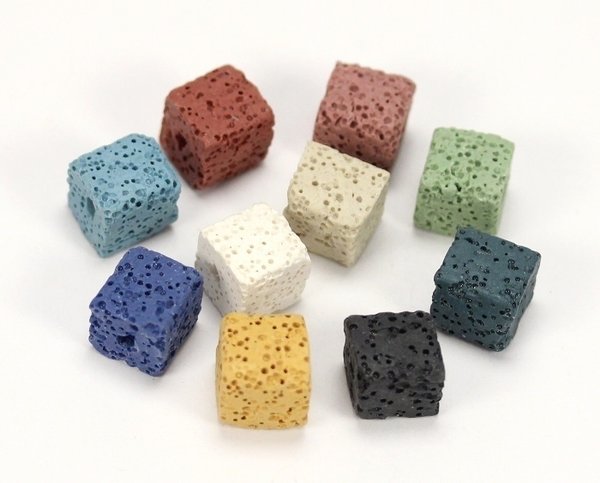 10 Stk. Lavaperlen Naturprodukt Würfel Quadrat 12-14x12-13mm im Farbmix
