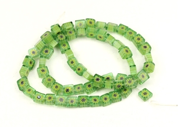60 Stk. Millefiori Glasperlen Grün unregelmäßige Vierecke 6-7x3,5mm
