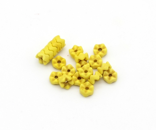 20 Stk. Türkis Perlen gewellte Scheiben 6,5x3,5mm Gelb Schmucksteine